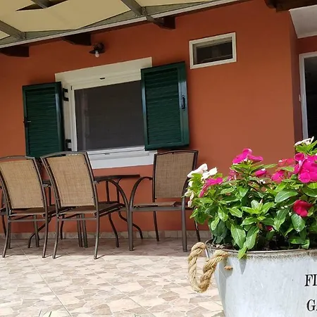 Rodia Agios Ioannis * Agios Ioannis (Lefkada)